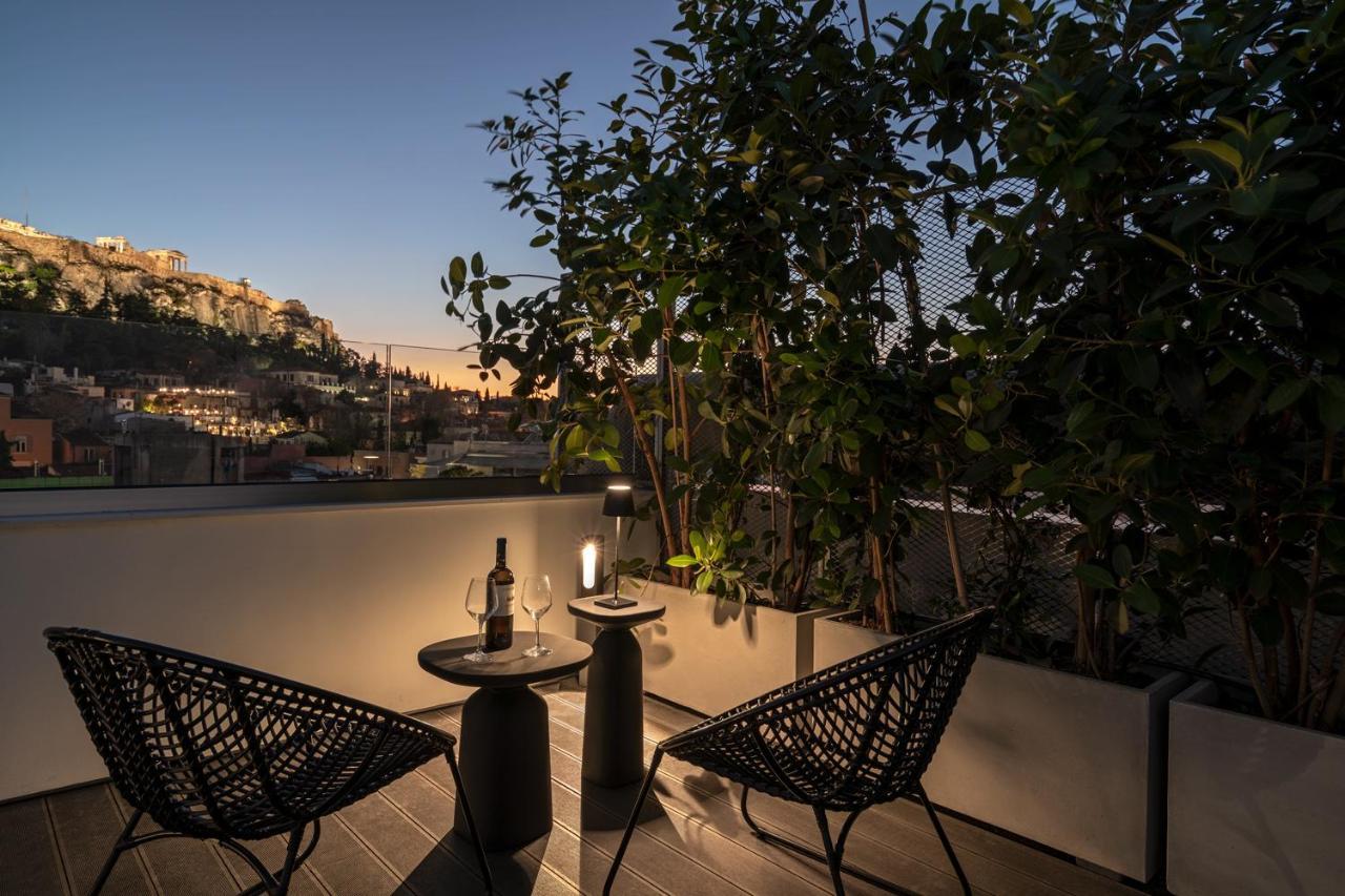 Athens Woo Suites Экстерьер фото
