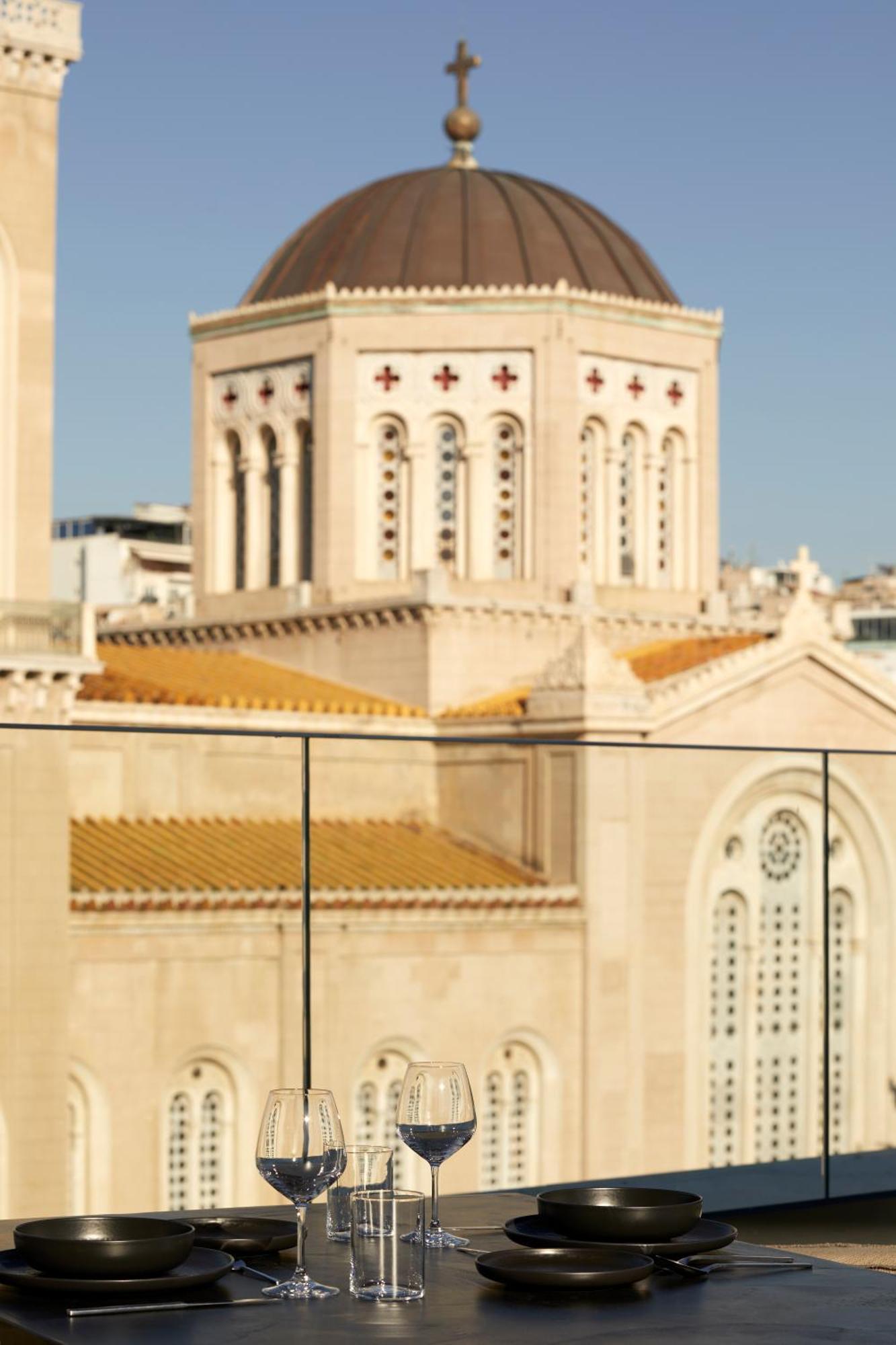 Athens Woo Suites Экстерьер фото