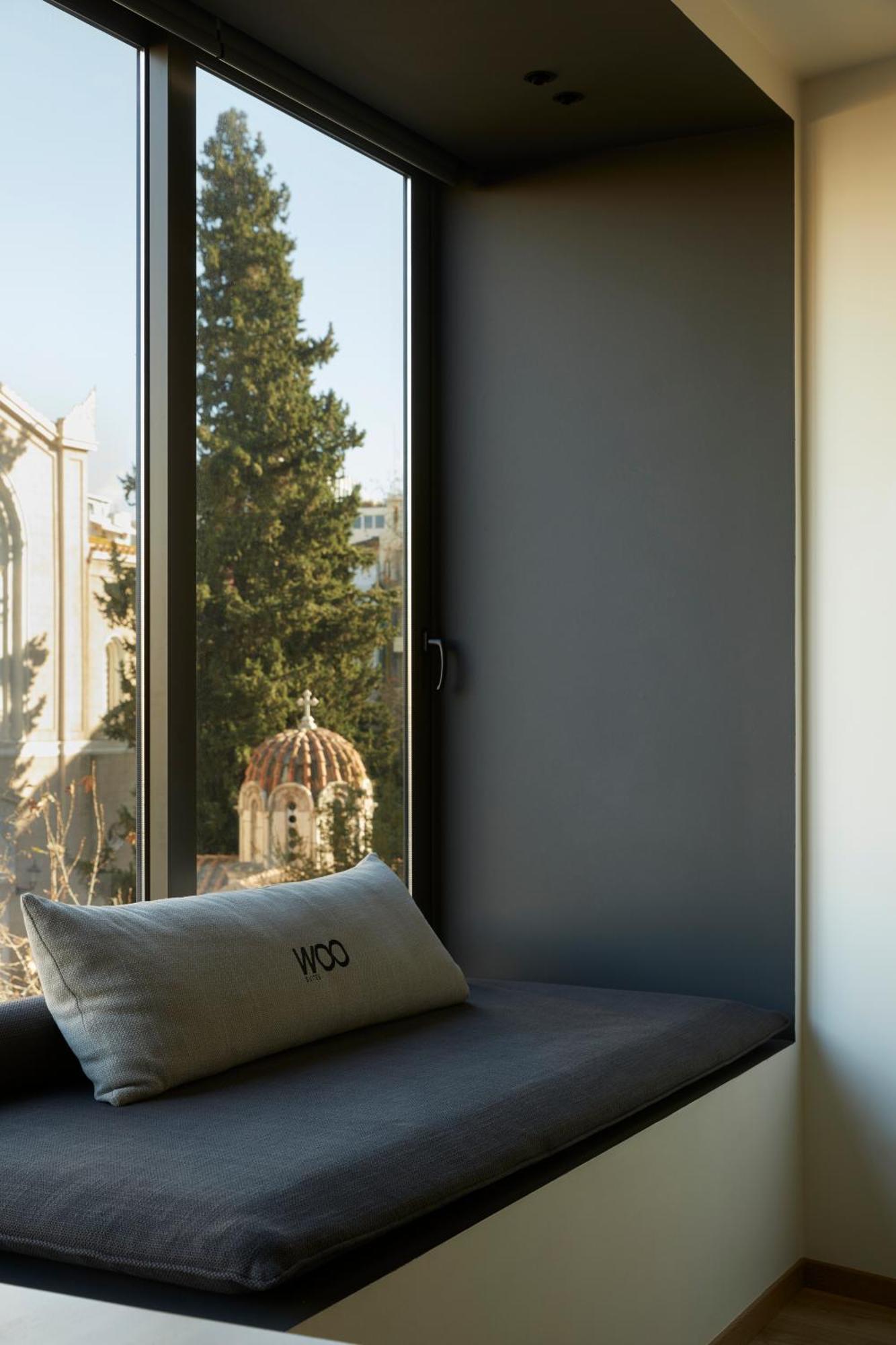 Athens Woo Suites Экстерьер фото