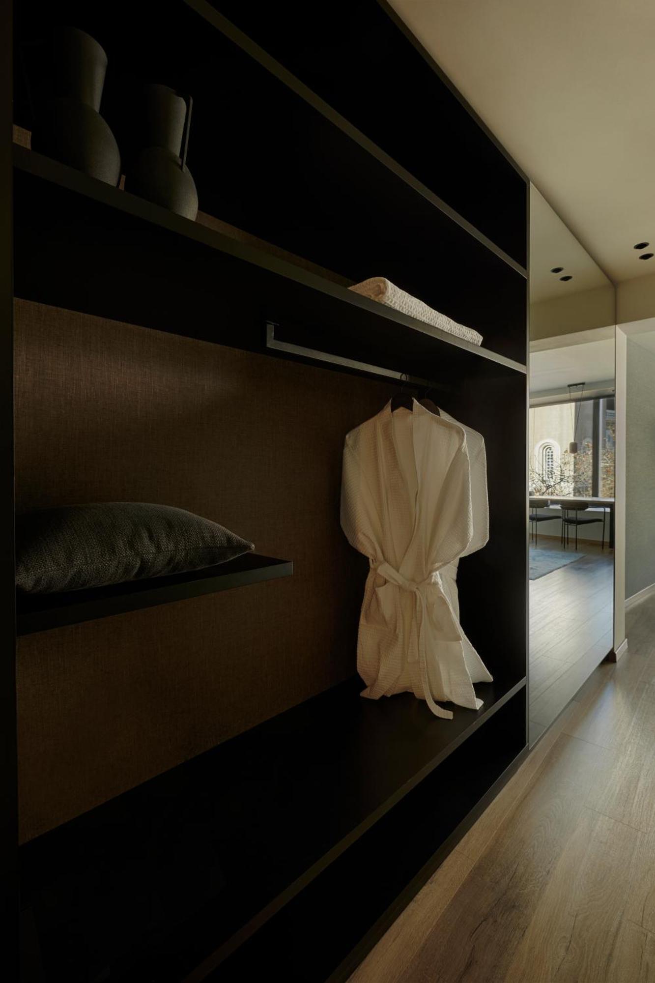 Athens Woo Suites Экстерьер фото