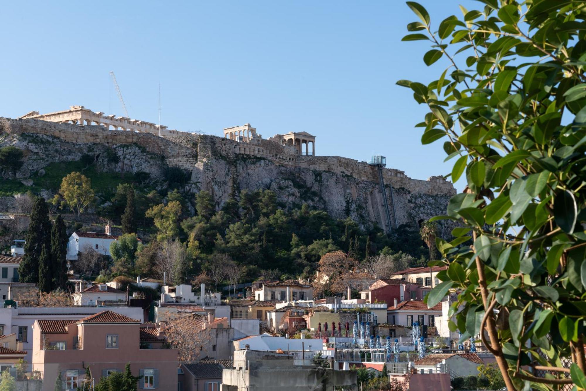 Athens Woo Suites Экстерьер фото